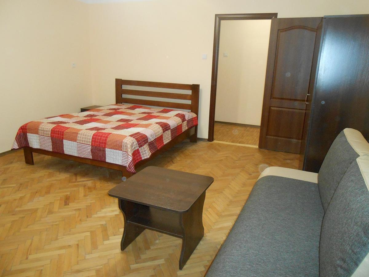 Квартира В Центрі На Вулиці Вірменській 12 Є Дві Спальні Двуспальні Ліжка Lvov Exteriér fotografie